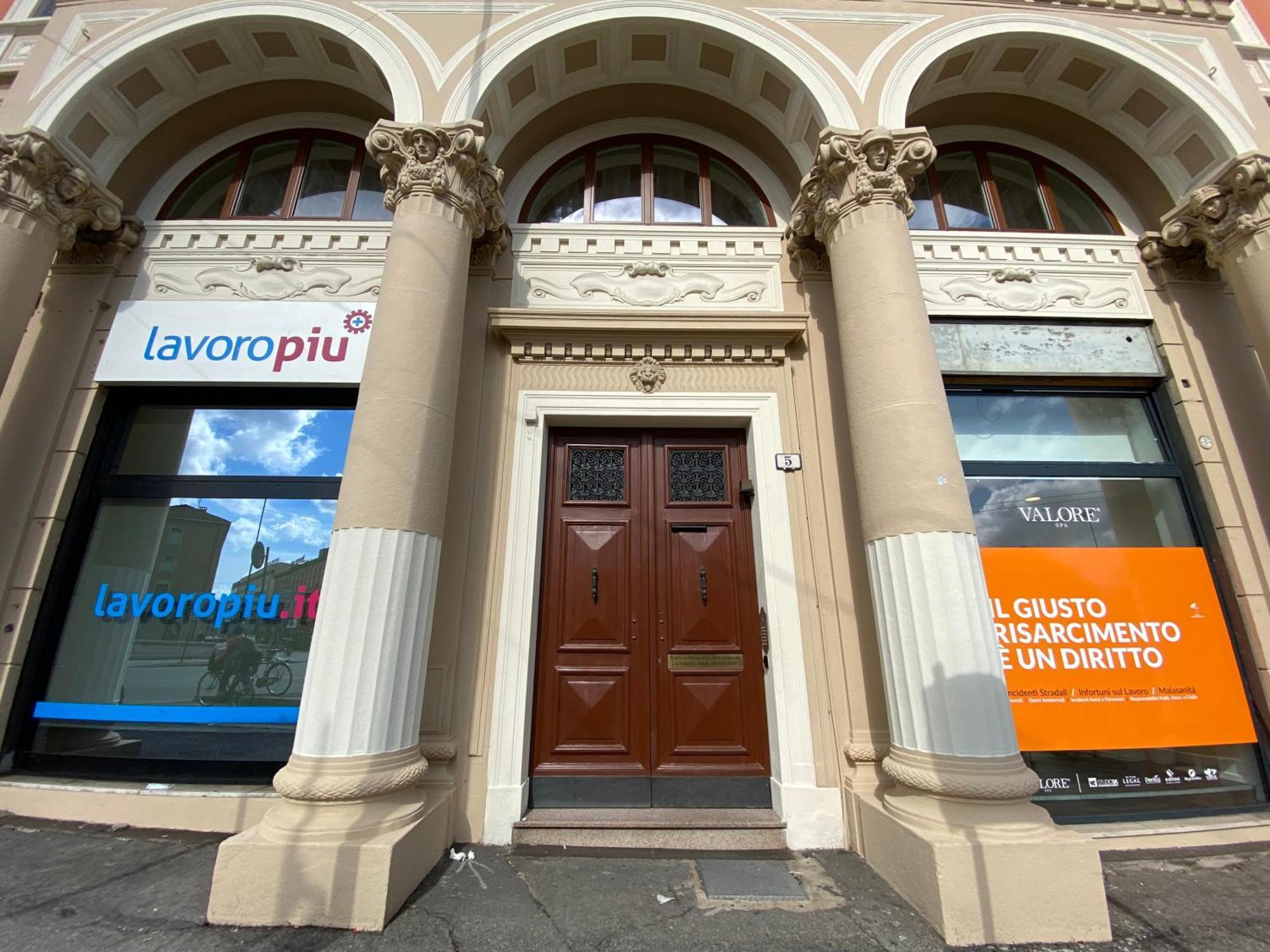 Avantgard Rooms Western Station Bolonia Exterior foto